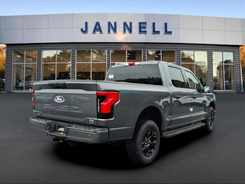 New 2025 Ford F-150 Lightning XLT TRUCK