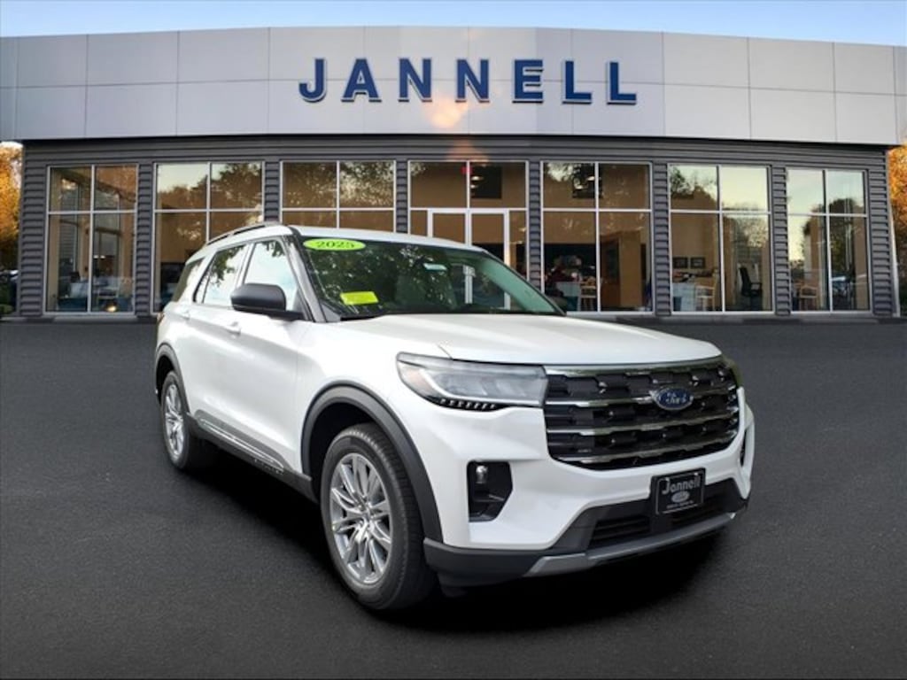 New 2025 Ford Explorer Active SUV