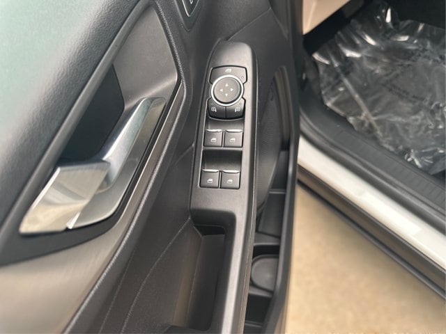 2022 Ford Escape Titanium - Photo 30