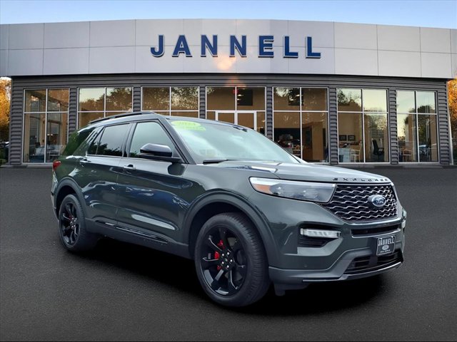 2024 Ford Explorer ST photo 3
