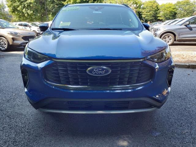 Used 2023 Ford Escape Platinum with VIN 1FMCU9JAXPUA06397 for sale in Hanover, MA