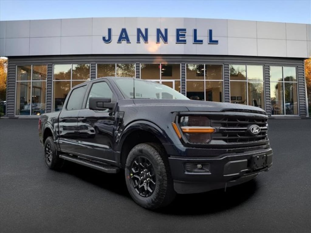 New 2025 Ford F-150 XLT TRUCK