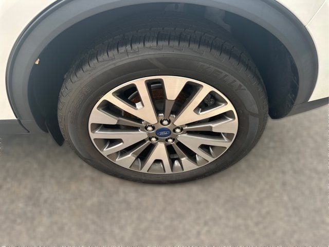 2022 Ford Escape Titanium - Photo 25
