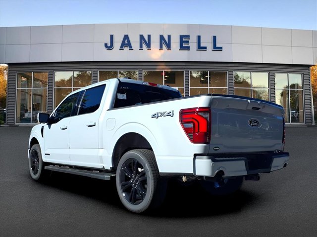 2025 Ford F-150 Lariat photo 3