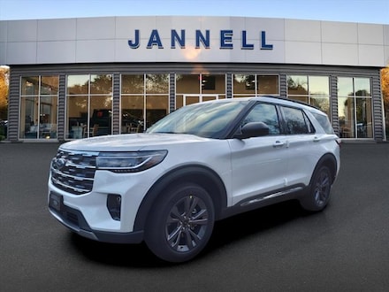 2025 Ford Explorer Active SUV