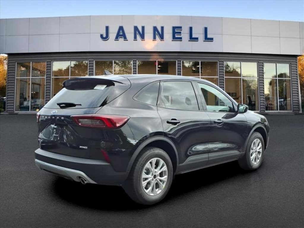 New 2025 Ford Escape Active SUV