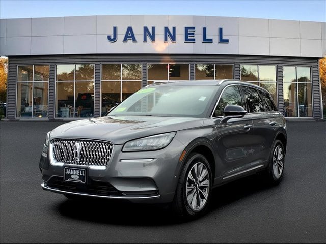 2022 Lincoln Corsair Reserve's photo