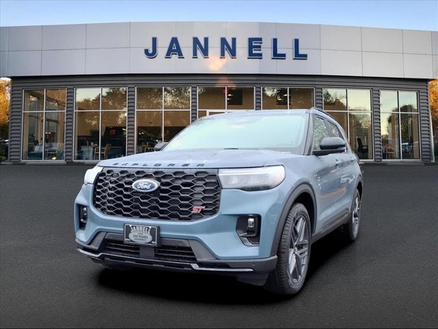 2026 Ford Explorer ST's photo