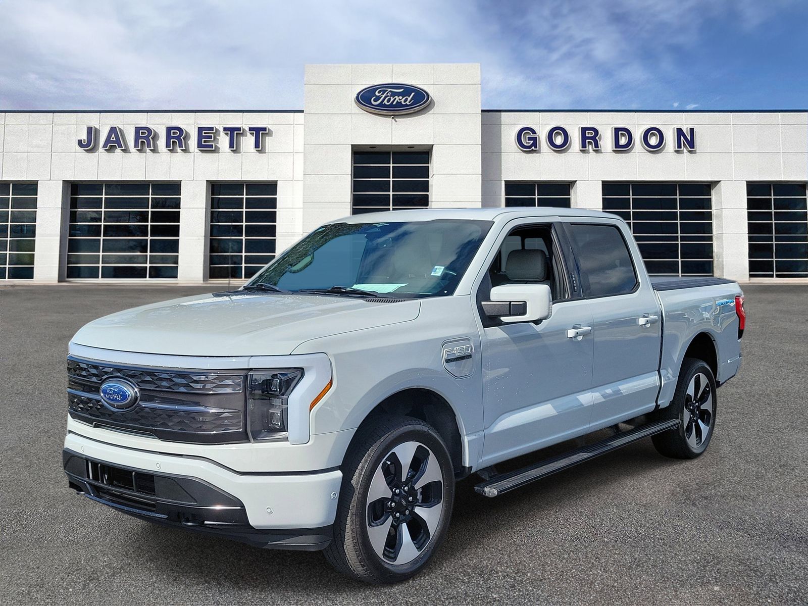 Used 2023 Ford F-150 Lightning Platinum with VIN 1FT6W1EV7PWG30141 for sale in Davenport, FL