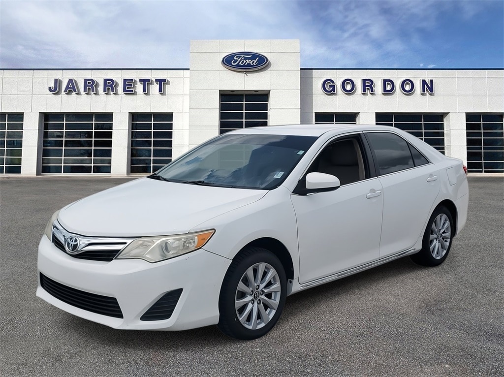 Used 2012 Toyota Camry LE with VIN 4T4BF1FK1CR209820 for sale in Davenport, FL