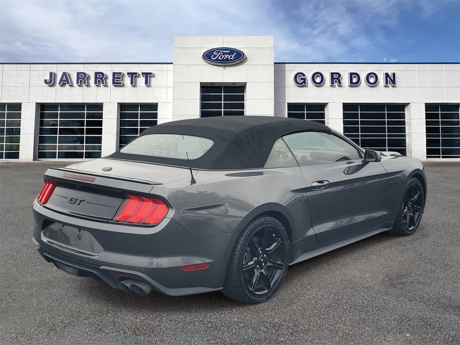 2019 Ford Mustang GT Premium Convertible photo 3