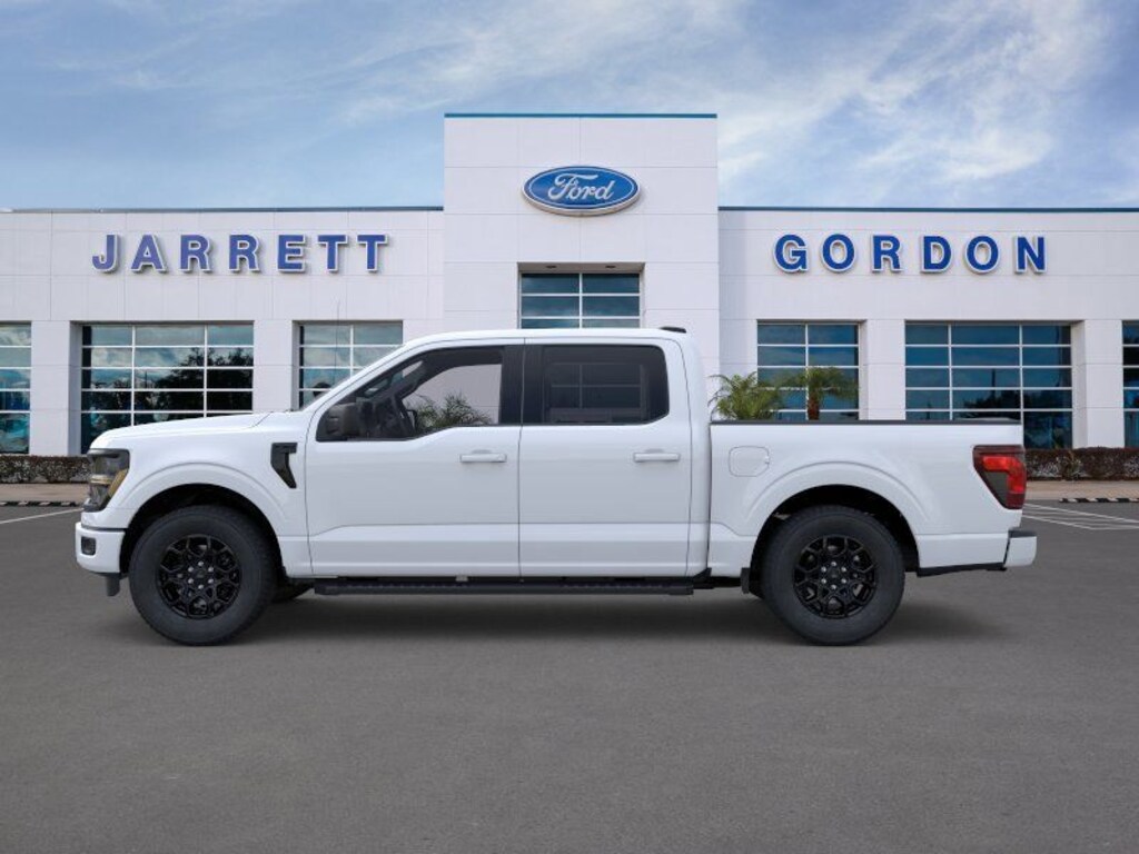 New 2026 Ford F-150 XLT TRUCK