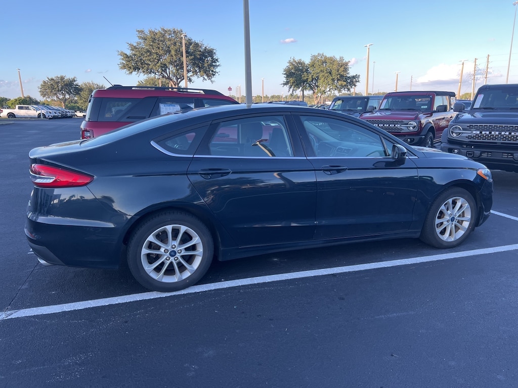 Used 2020 Ford Fusion SE Sedan
