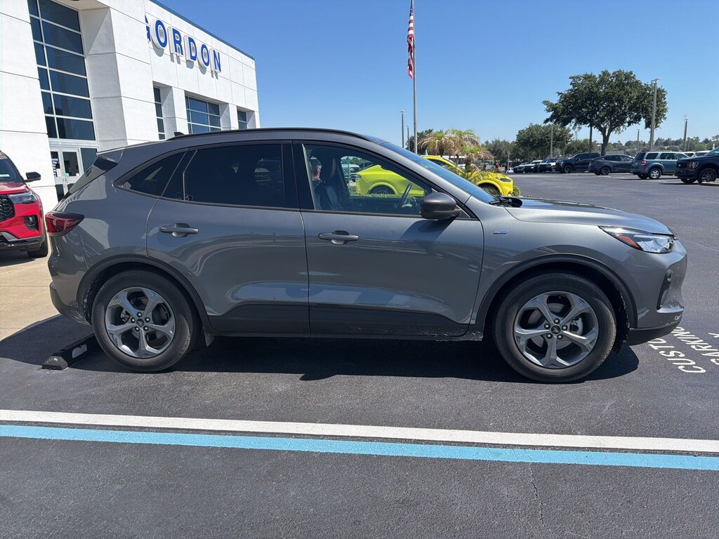 Used 2025 Ford Escape ST-Line SUV