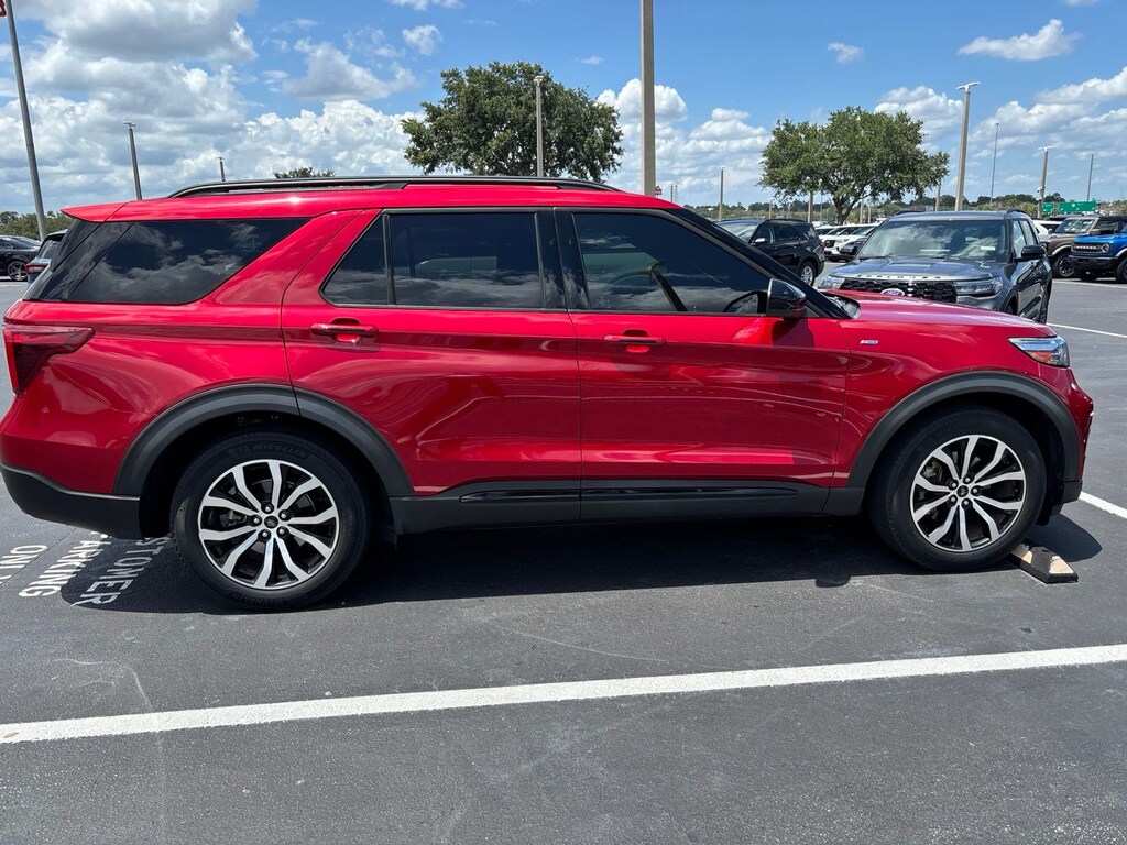 Certified 2022 Ford Explorer ST-Line SUV