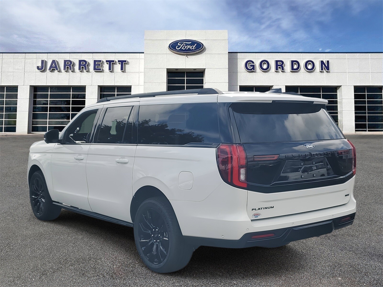 2025 Ford Expedition MAX Platinum photo 3