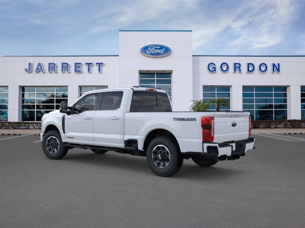 New 2025 Ford F-350 Lariat TRUCK