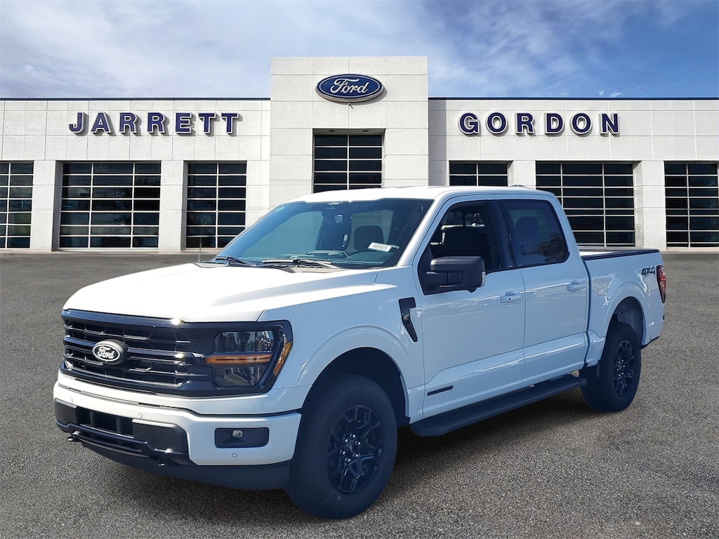 New 2025 Ford F-150 XLT TRUCK