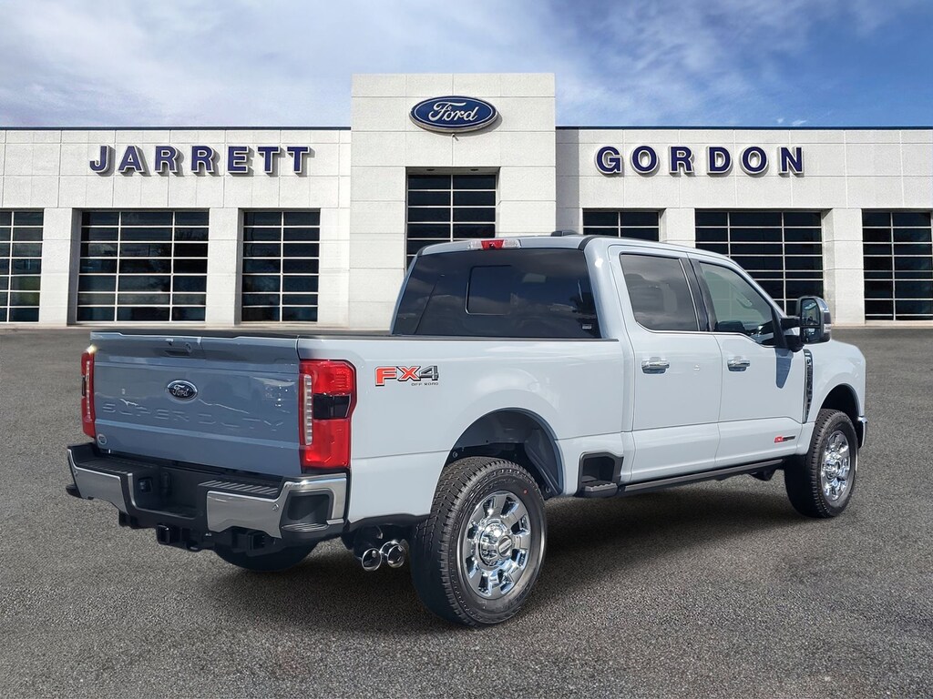 New 2026 Ford F-250 Lariat TRUCK