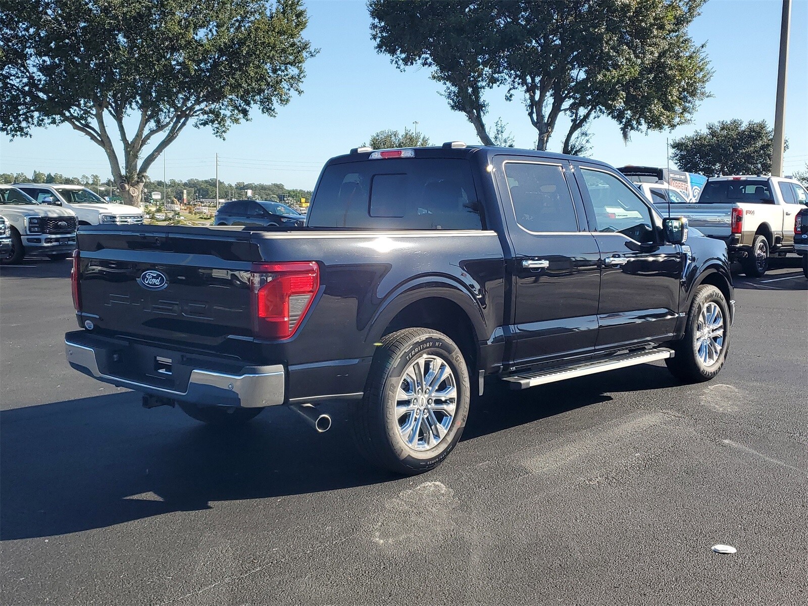 2025 Ford F-150 XLT photo 4