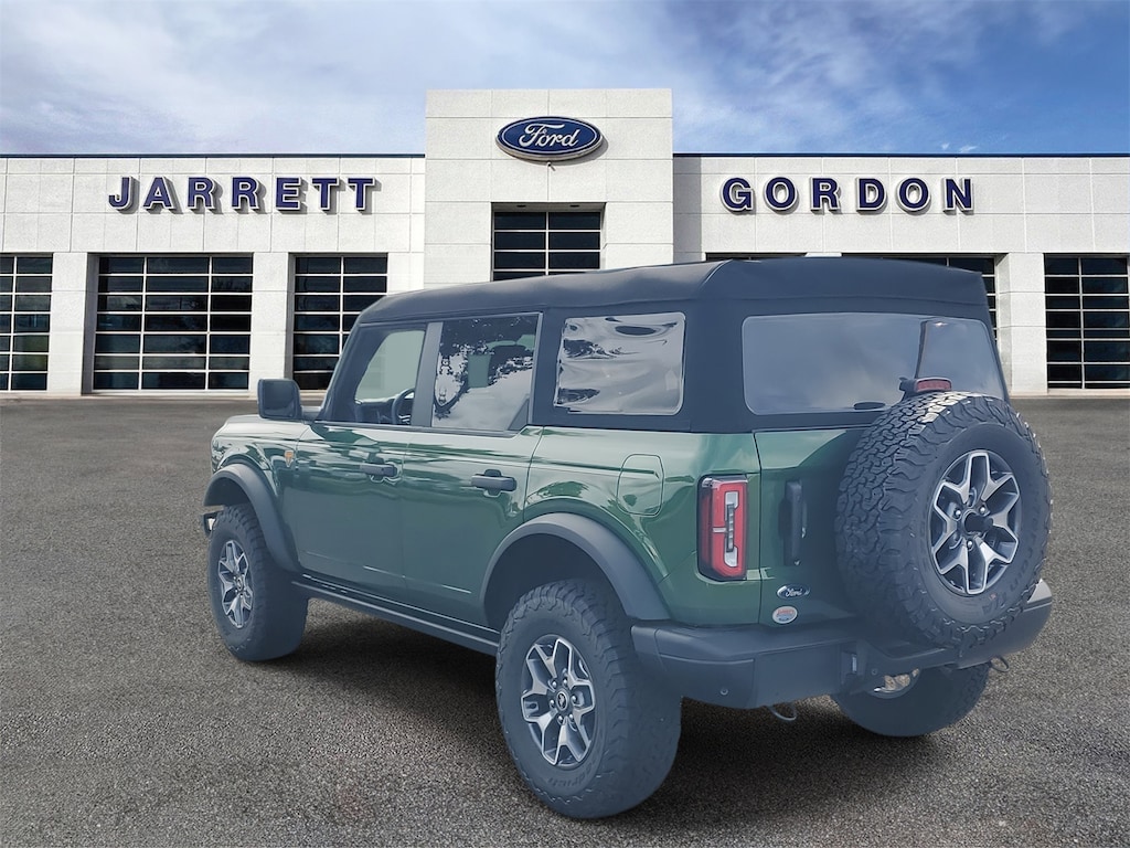 New 2025 Ford Bronco Badlands SUV