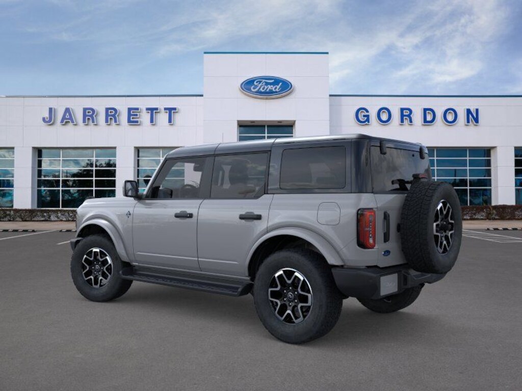 New 2026 Ford Bronco Outer Banks SUV
