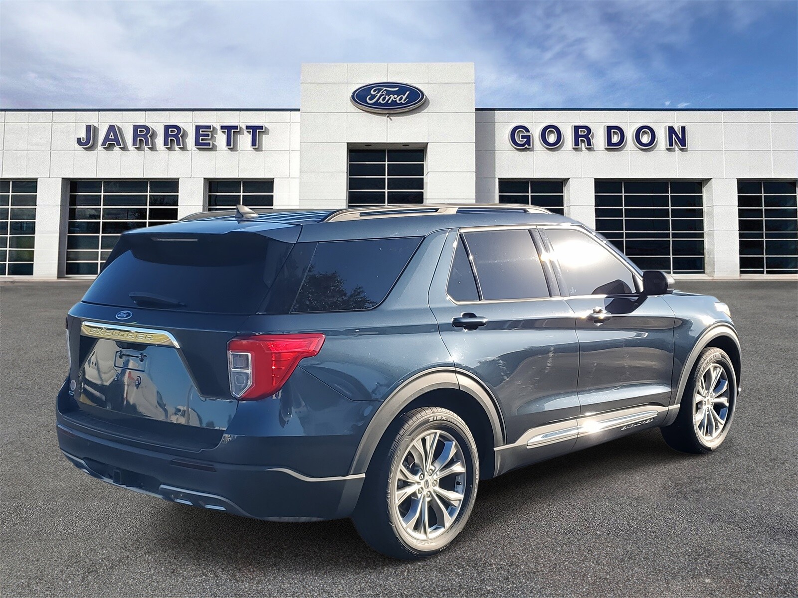 2022 Ford Explorer XLT photo 4
