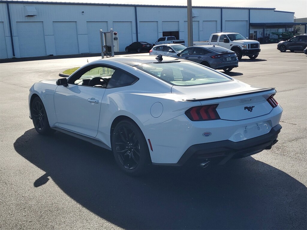 New 2026 Ford Mustang CAR