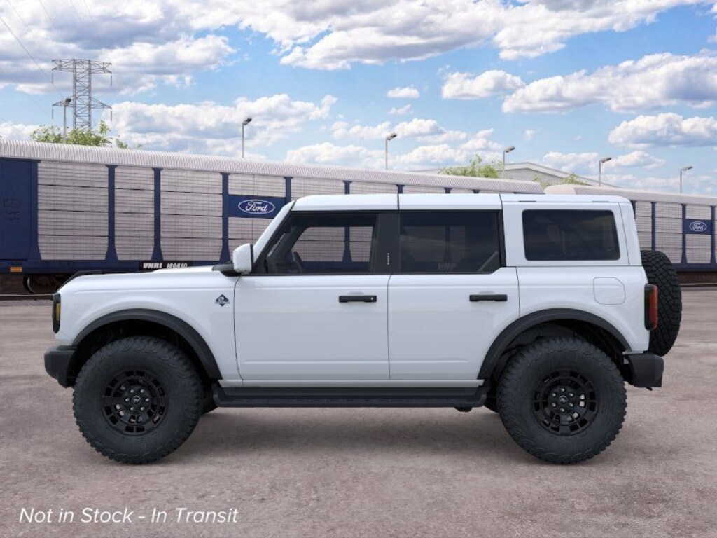 New 2026 Ford Bronco Outer Banks SUV