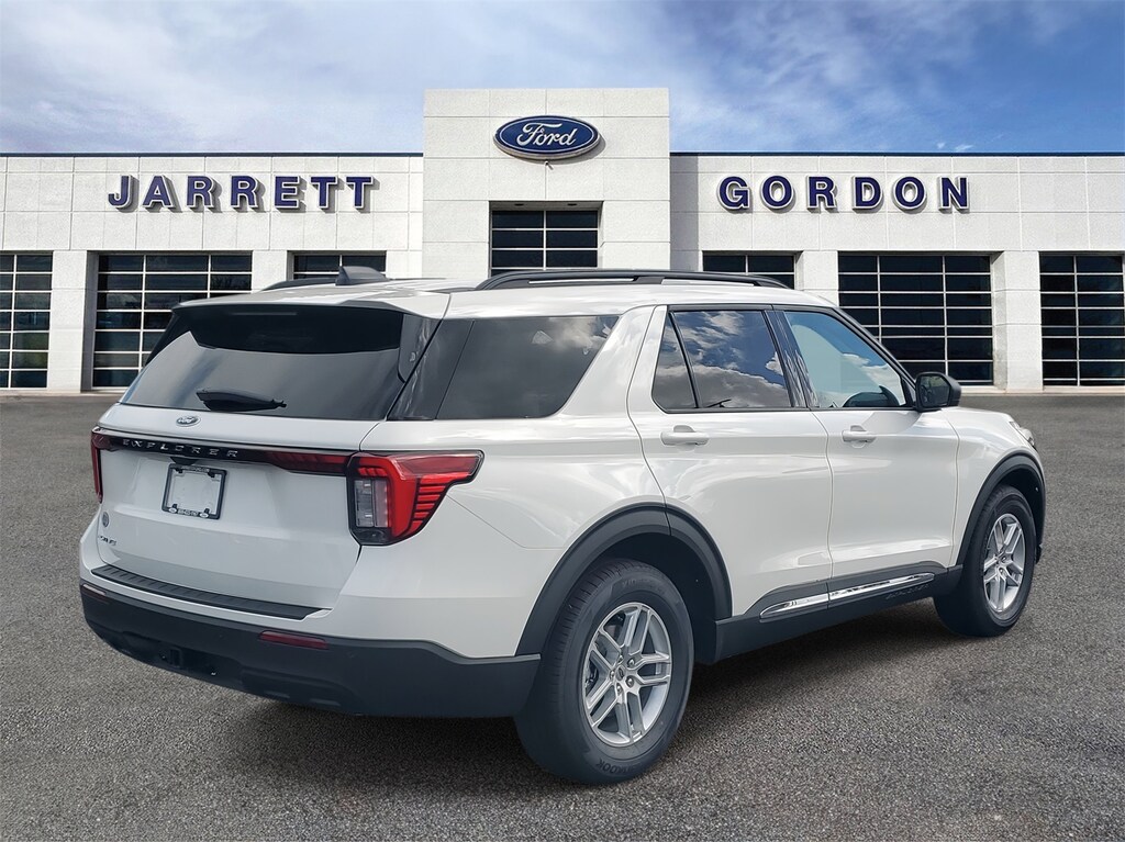 New 2025 Ford Explorer Active SUV