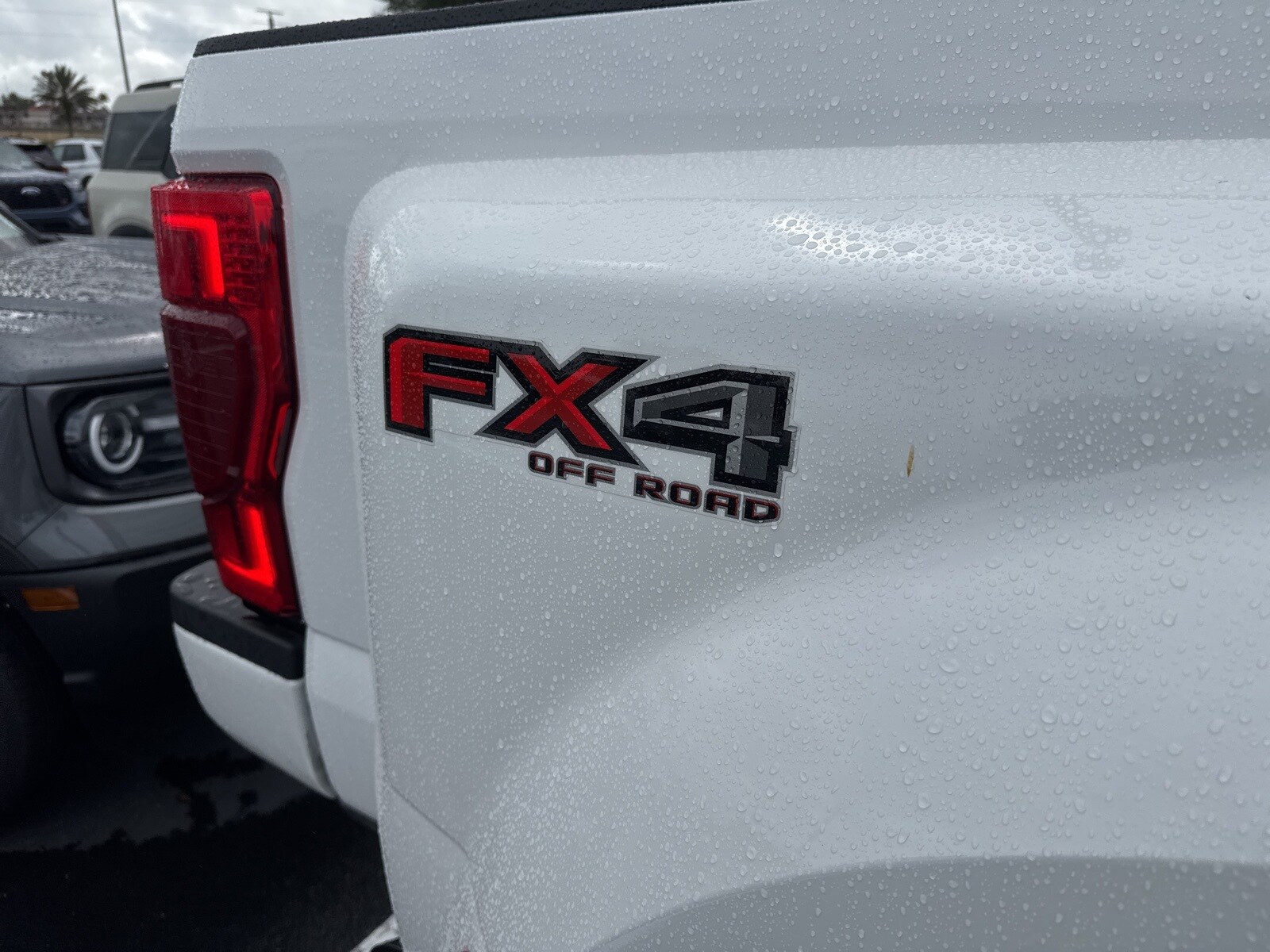 2022 Ford F-450 Platinum photo 2