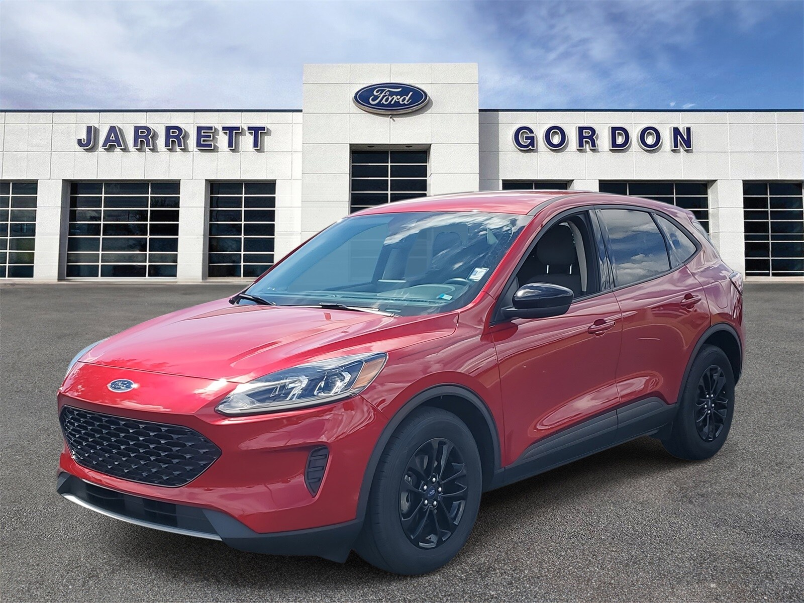 2020 Ford Escape SE Sport Hybrid photo 2