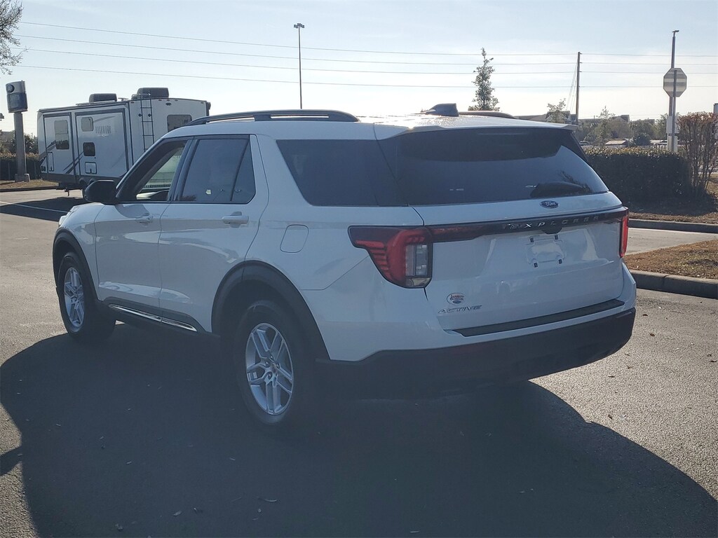 Used 2025 Ford Explorer Active SUV
