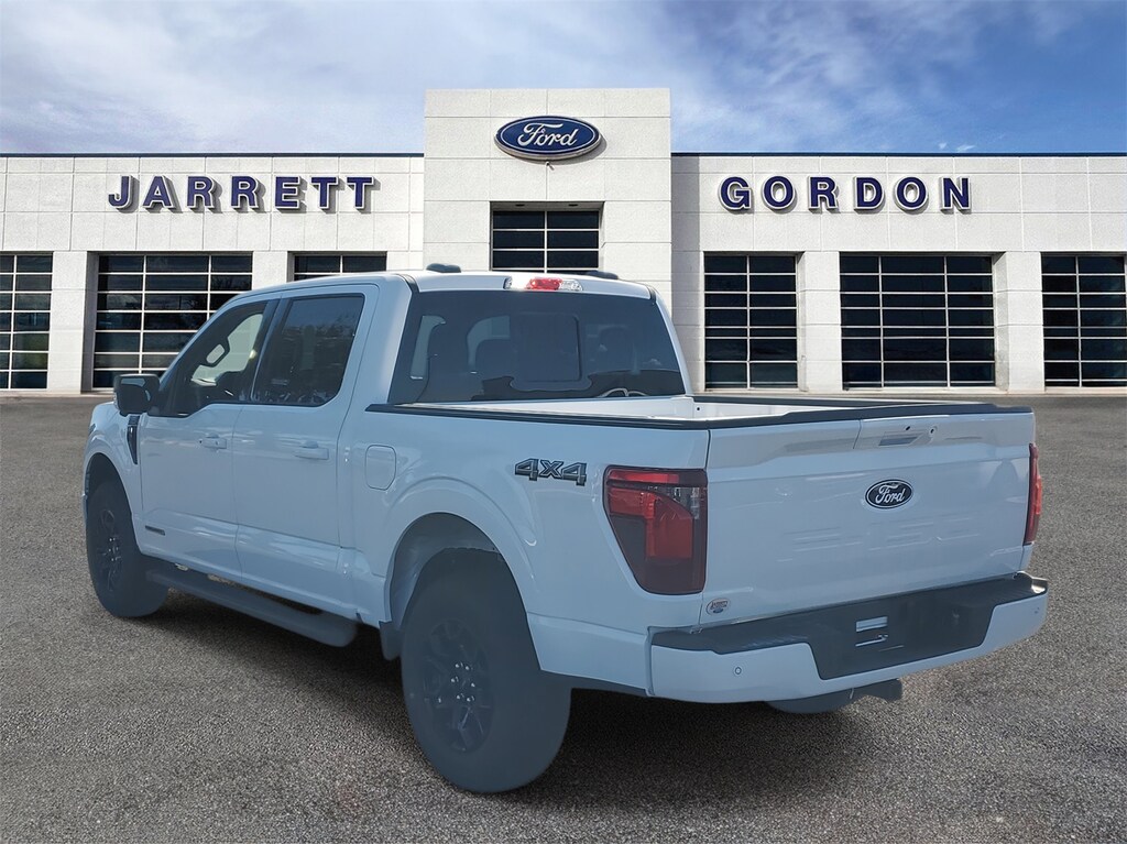 New 2025 Ford F-150 XLT TRUCK