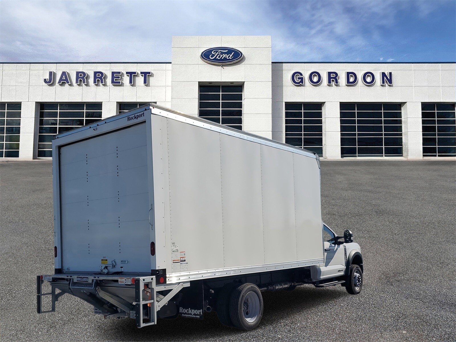 2024 Ford F-550 XL photo 4