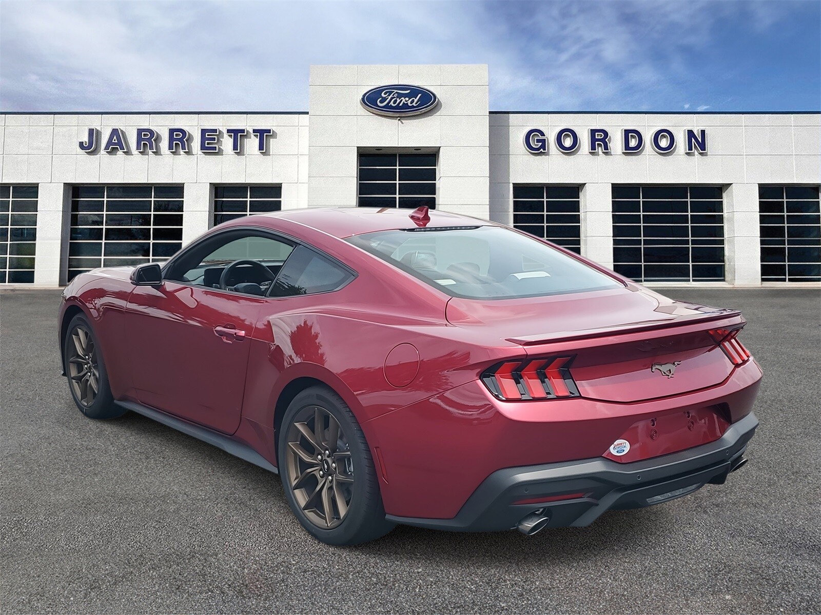 2025 Ford Mustang EcoBoost Premium photo 3