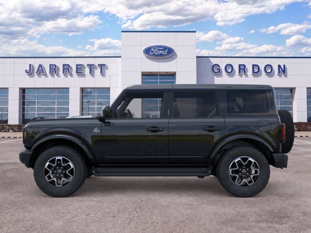 New 2026 Ford Bronco Outer Banks SUV