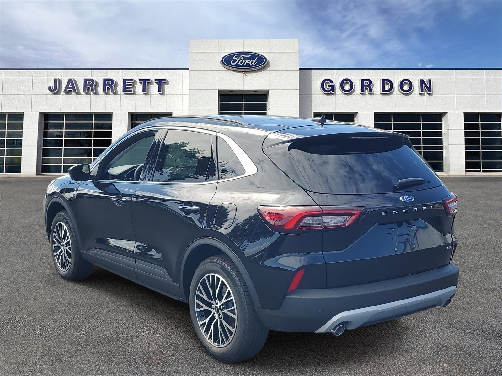 2025 Ford Escape Plug-In Hybrid Base photo 2