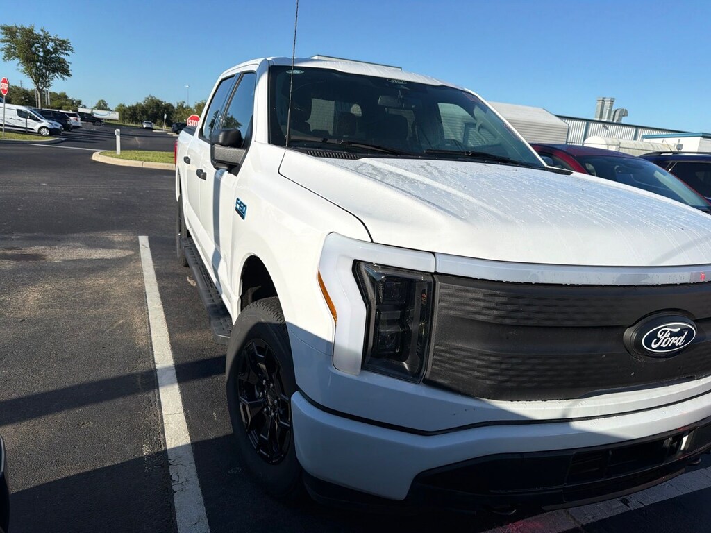 Used 2025 Ford F-150 Lightning XLT Truck SuperCrew Cab