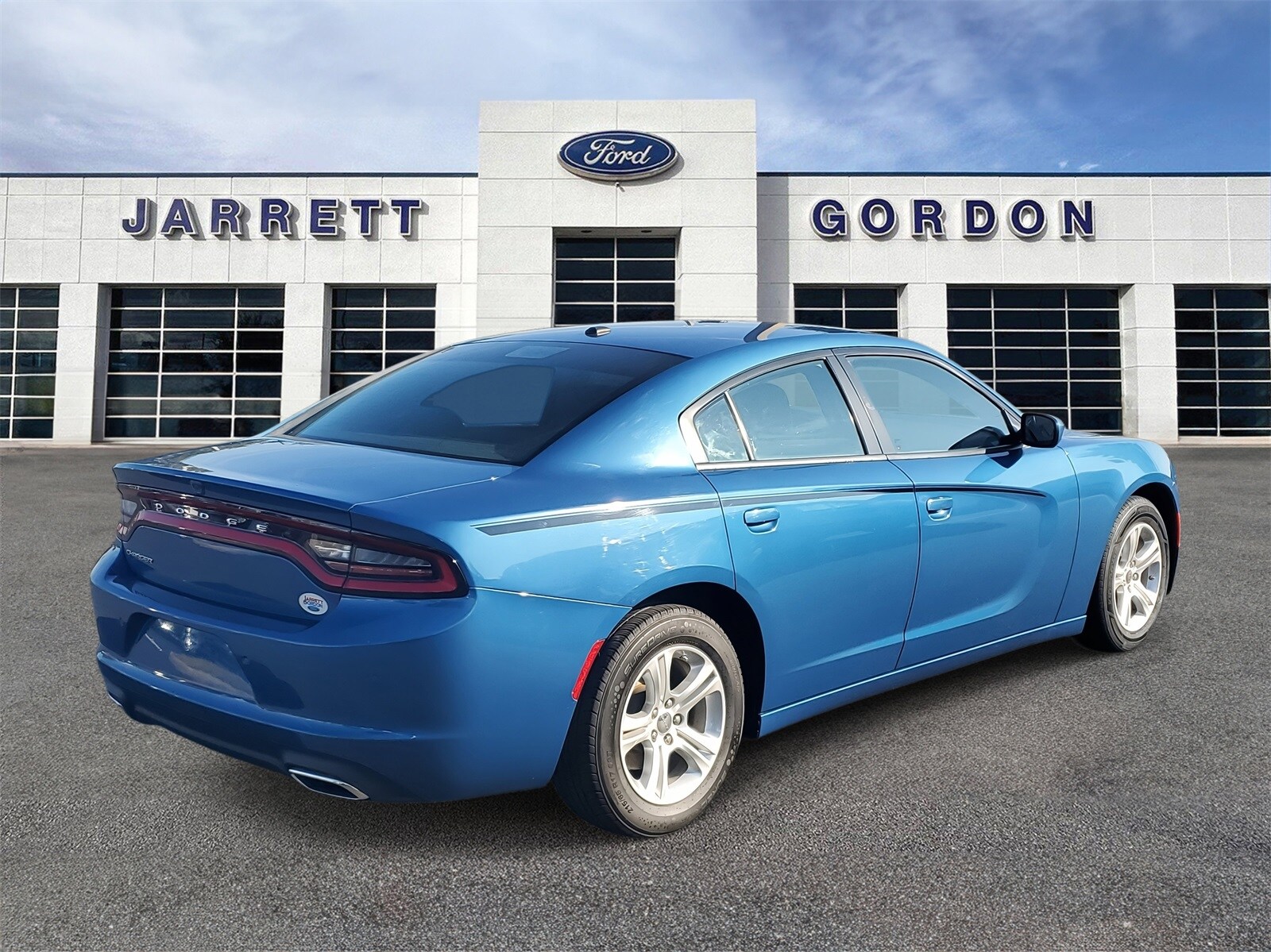 2022 Dodge Charger SXT photo 4