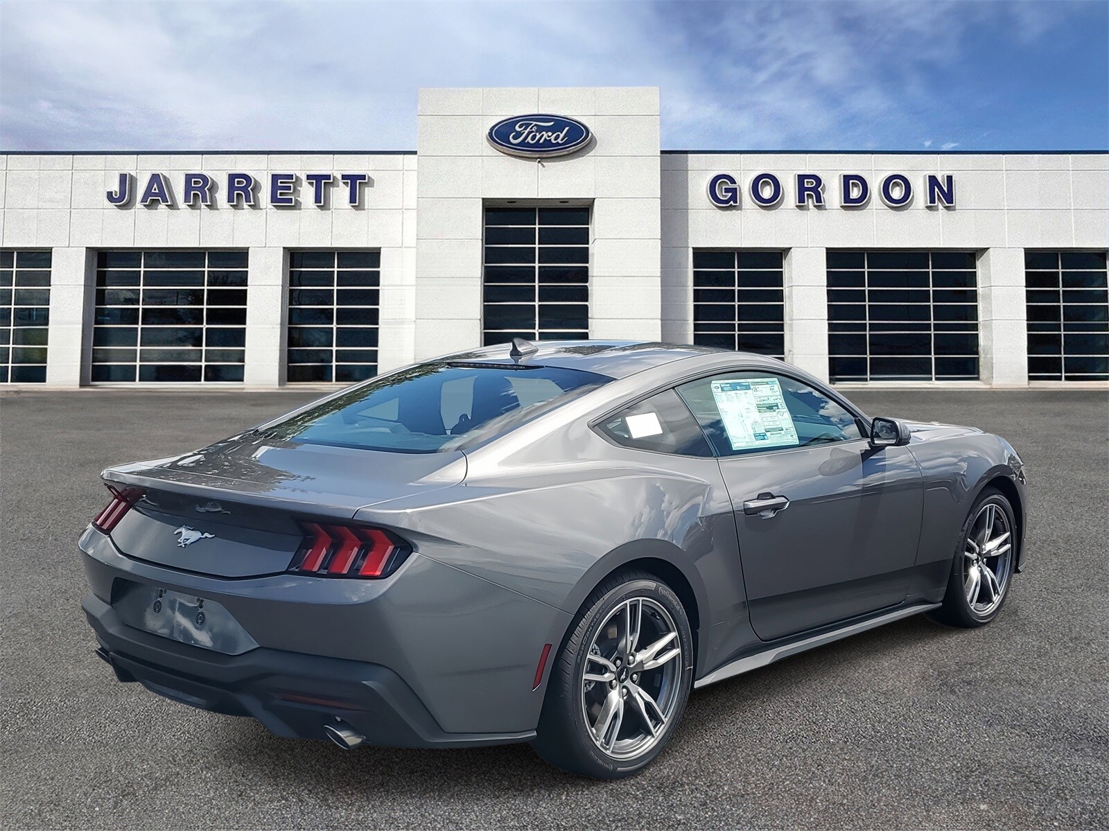 2025 Ford Mustang EcoBoost photo 4