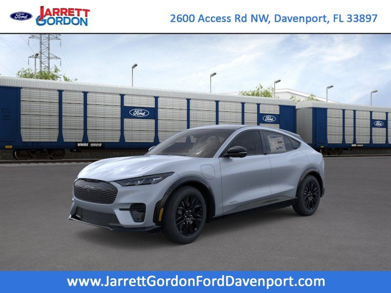 2026 Ford Mustang-Mach-e Premium's photo
