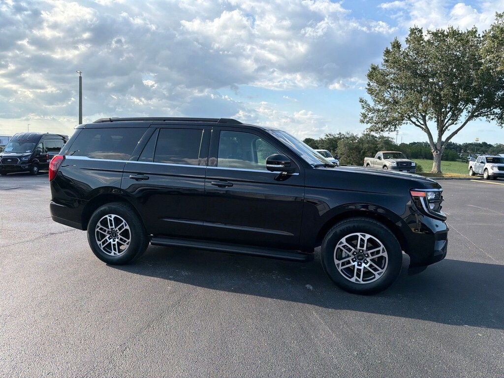 Used 2025 Ford Expedition Active SUV