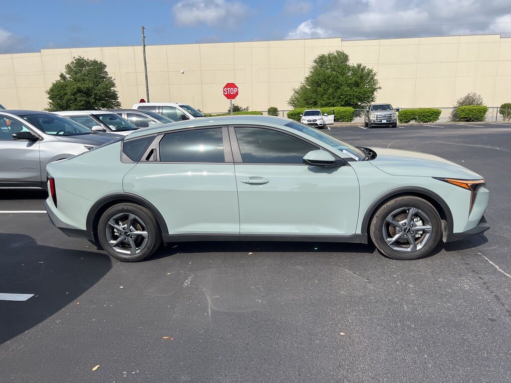 Used 2025 Kia K4 LXS Sedan
