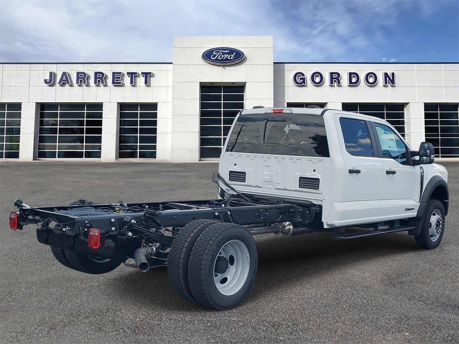 2026 Ford F-550 XL photo 3
