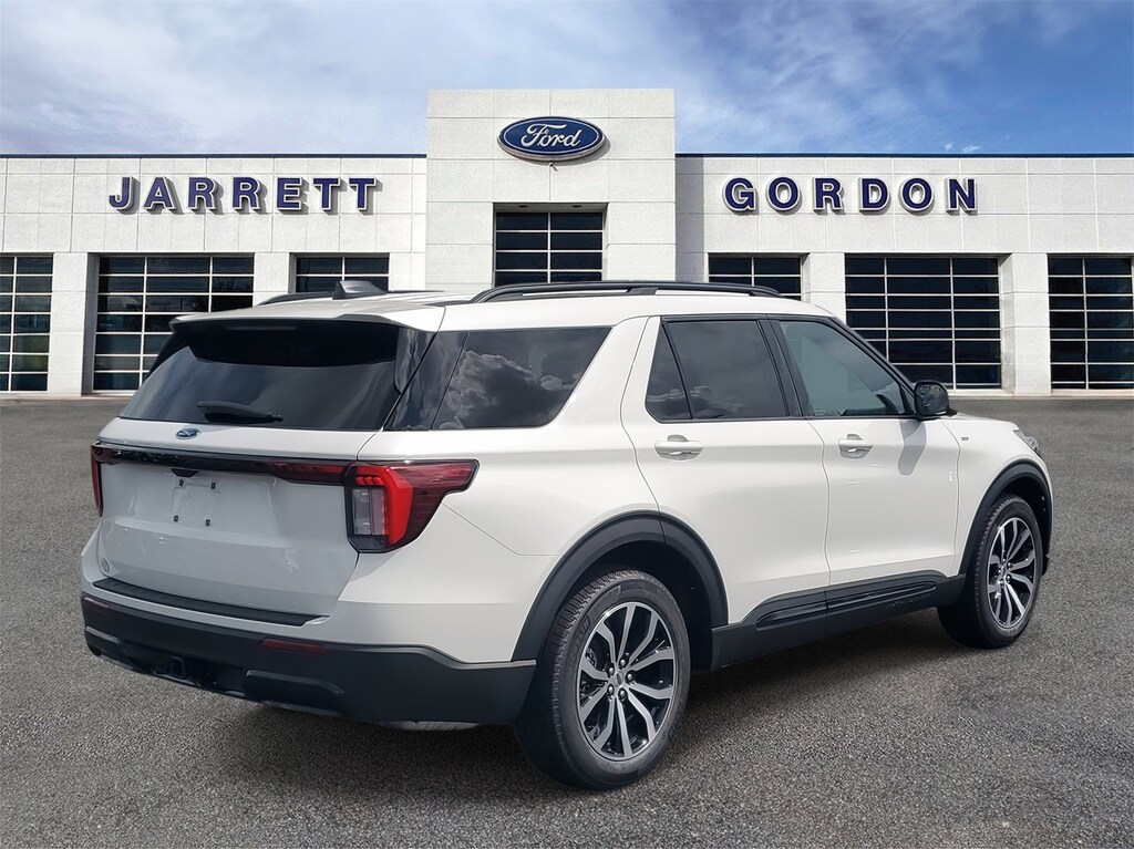 New 2025 Ford Explorer ST-Line SUV