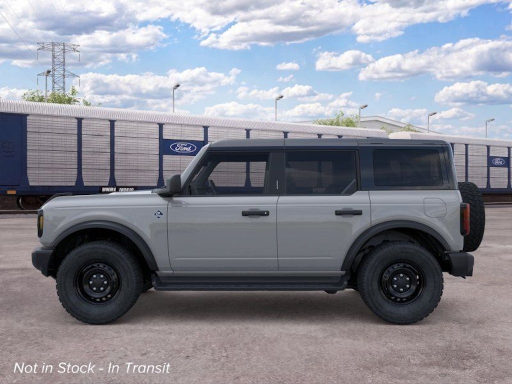 New 2026 Ford Bronco Outer Banks SUV