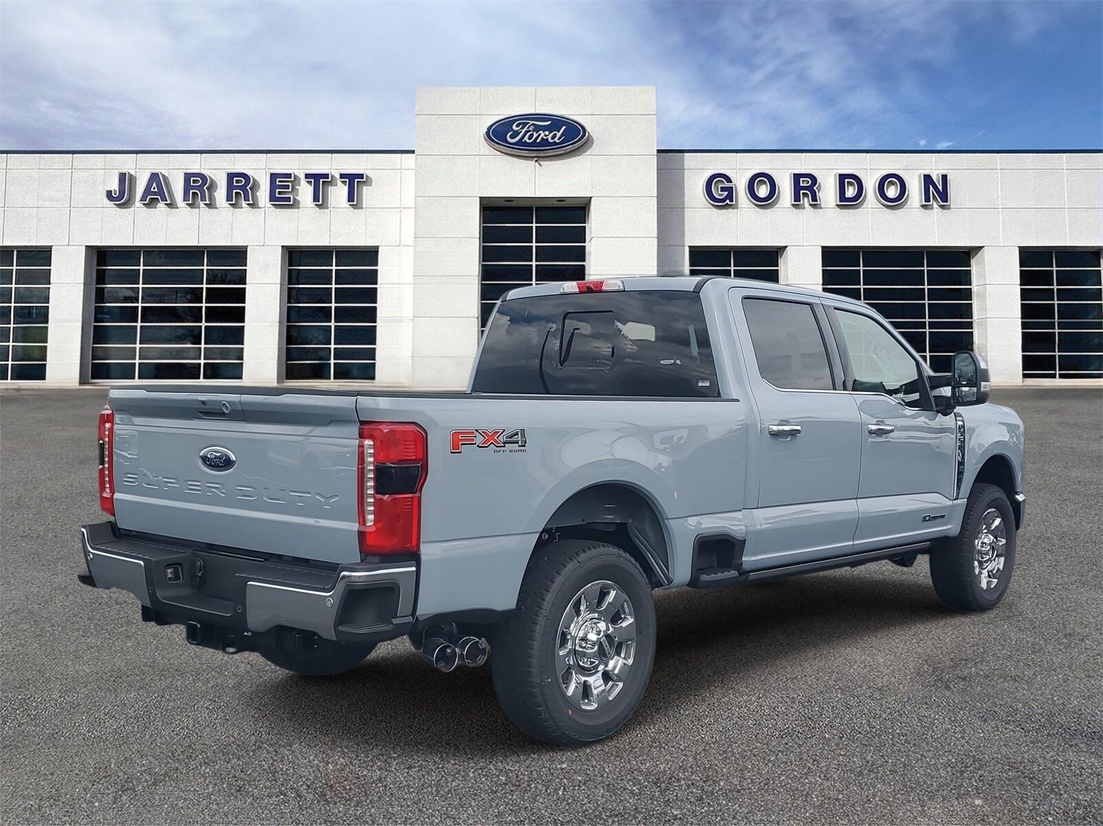 2026 Ford F-350 Lariat photo 4