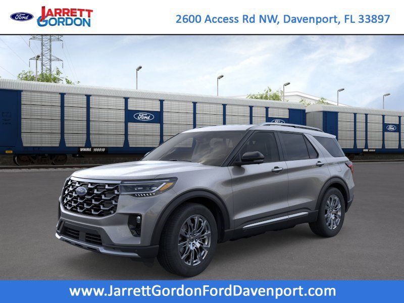 2026 Ford Explorer Platinum's photo