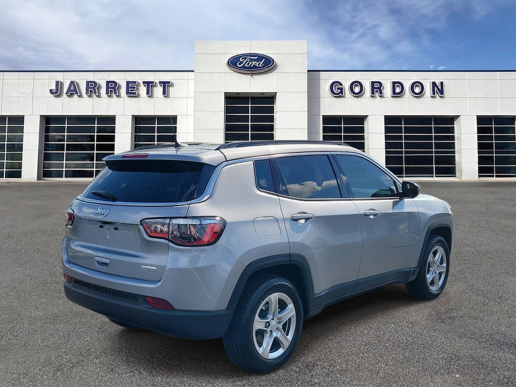 Certified 2023 Jeep Compass Latitude SUV